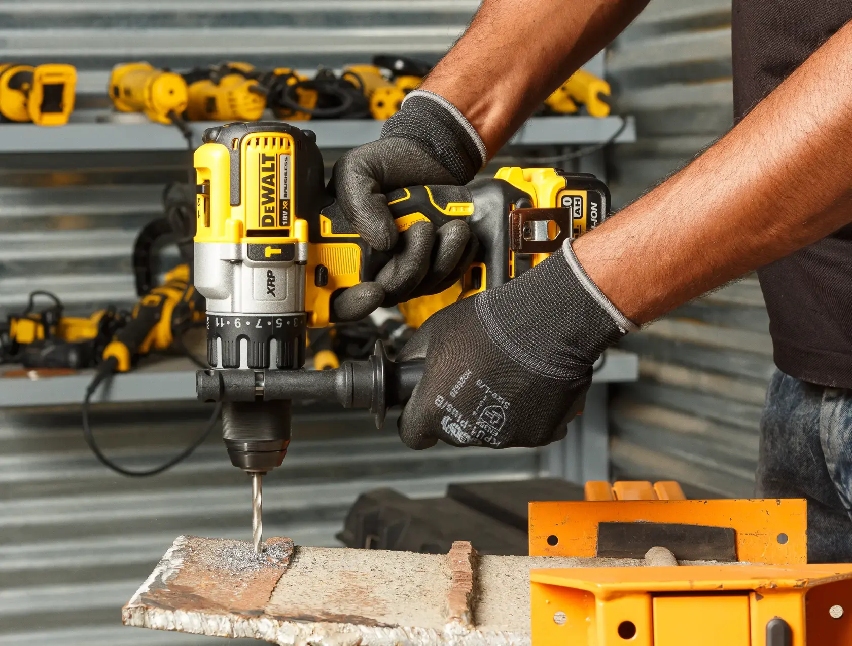DEWALT® 18V XR® Martelo Sem Escovas Premium (Apenas Ferramenta)