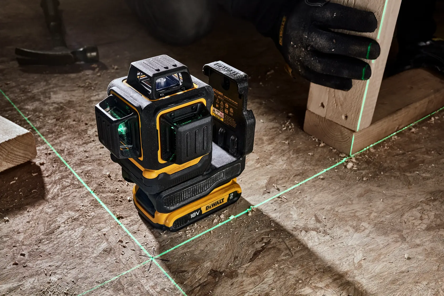 Nível Laser autonivelante VERDE de 3 linhas 360° XR 18V sem bateria 18V Li-Ion 2Ah