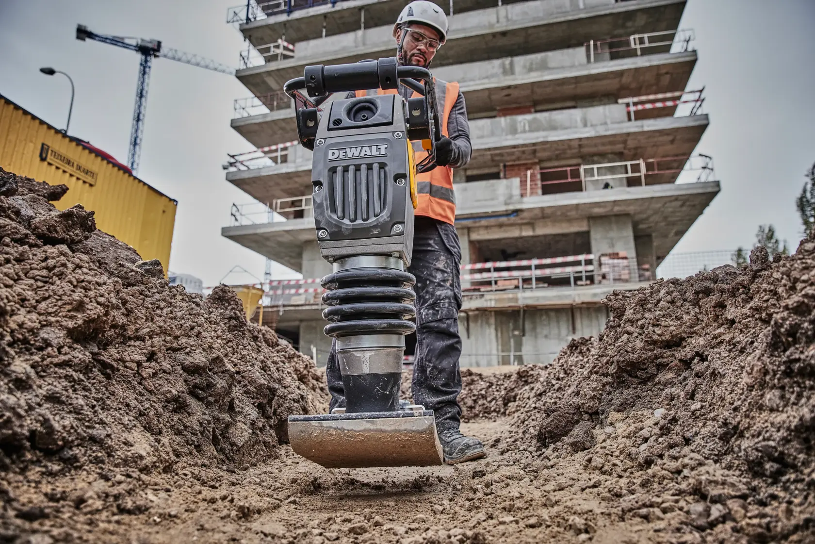 Compactador POWERSHIFT sem bateria/carregador
