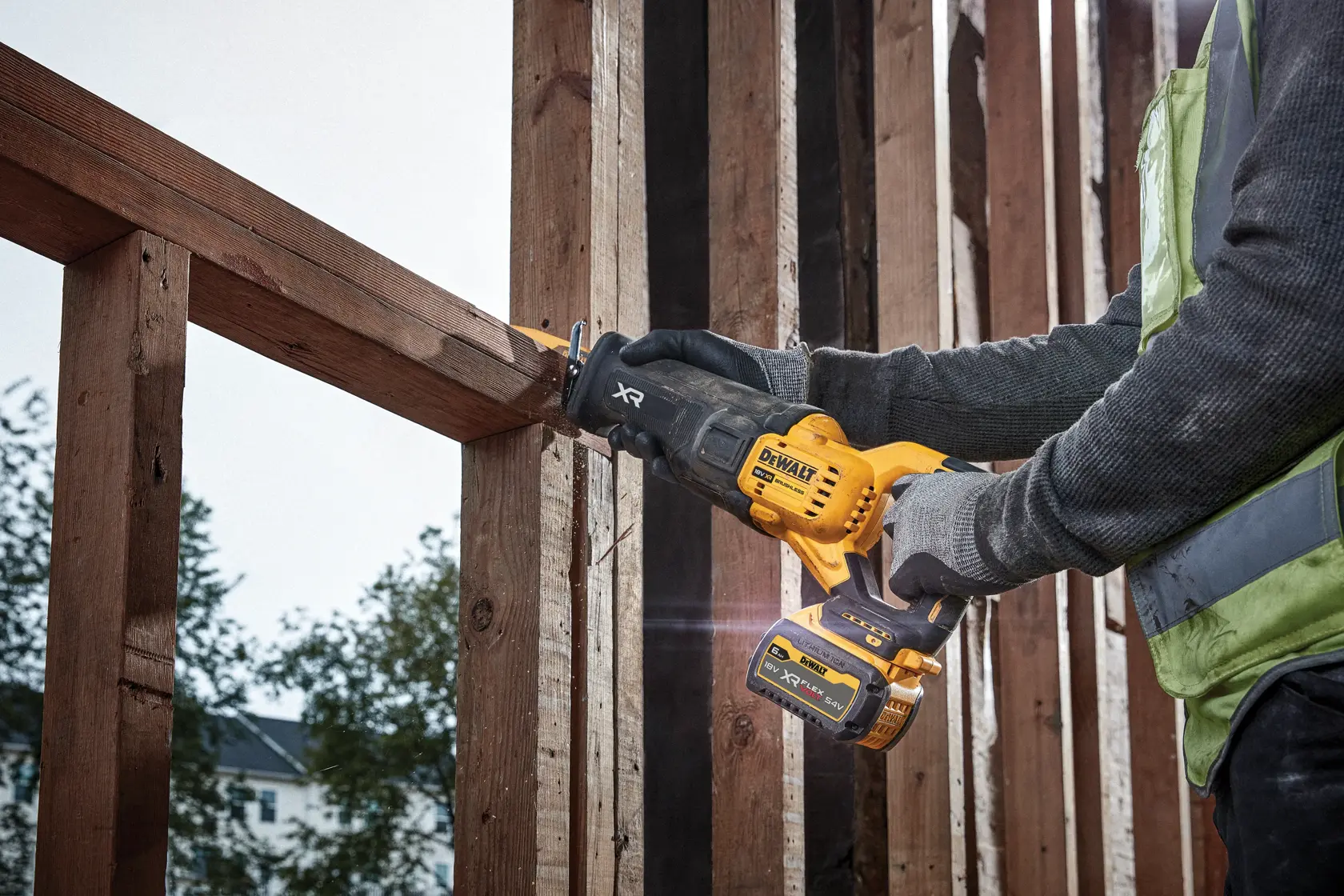 Serra recíproca DEWALT® XR® 18V XR com FLEXVOLT® ADVANTAGE™ (Apenas Ferramenta)