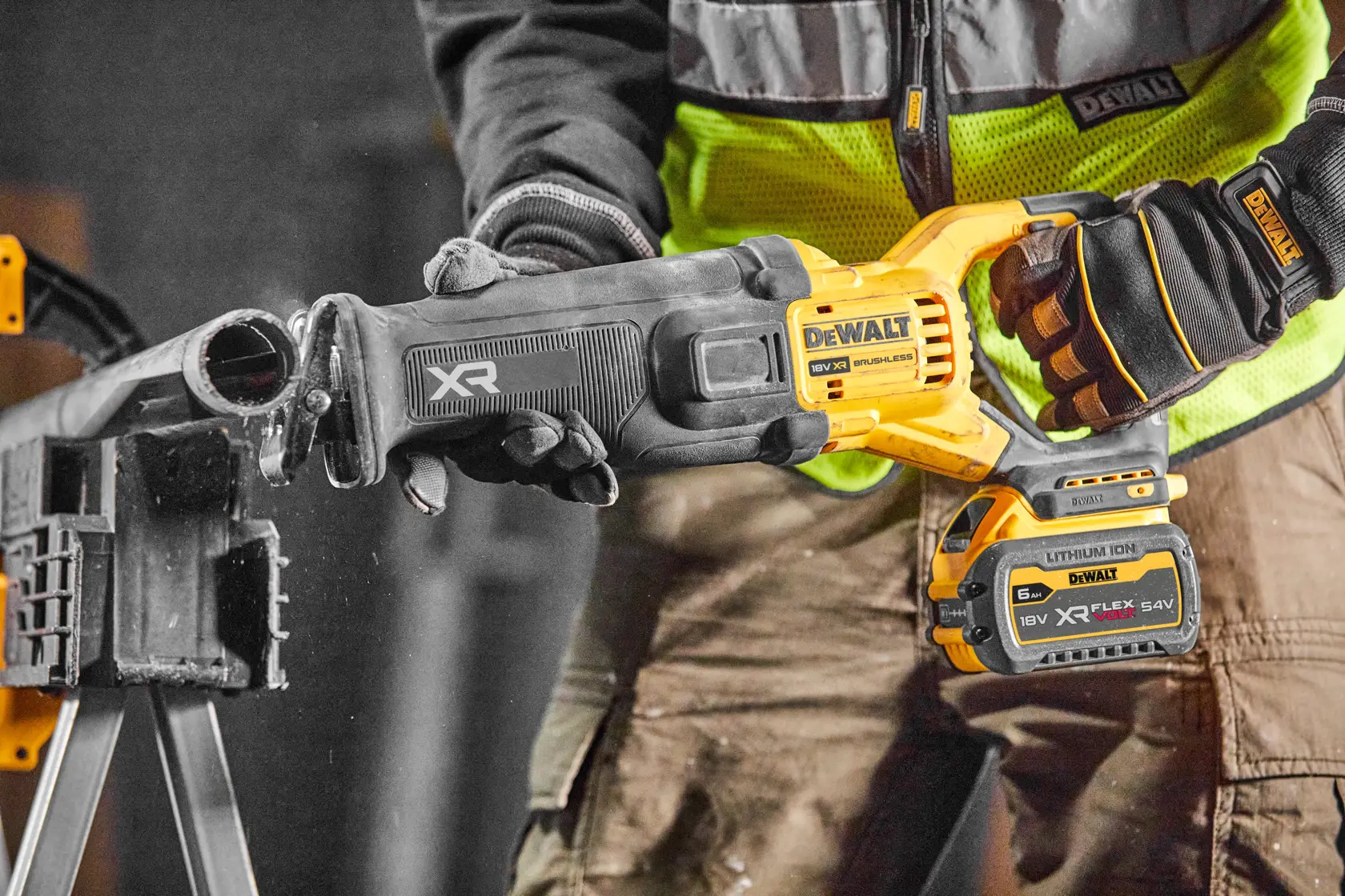Serra recíproca DEWALT® XR® 18V XR com FLEXVOLT® ADVANTAGE™ (Apenas Ferramenta)