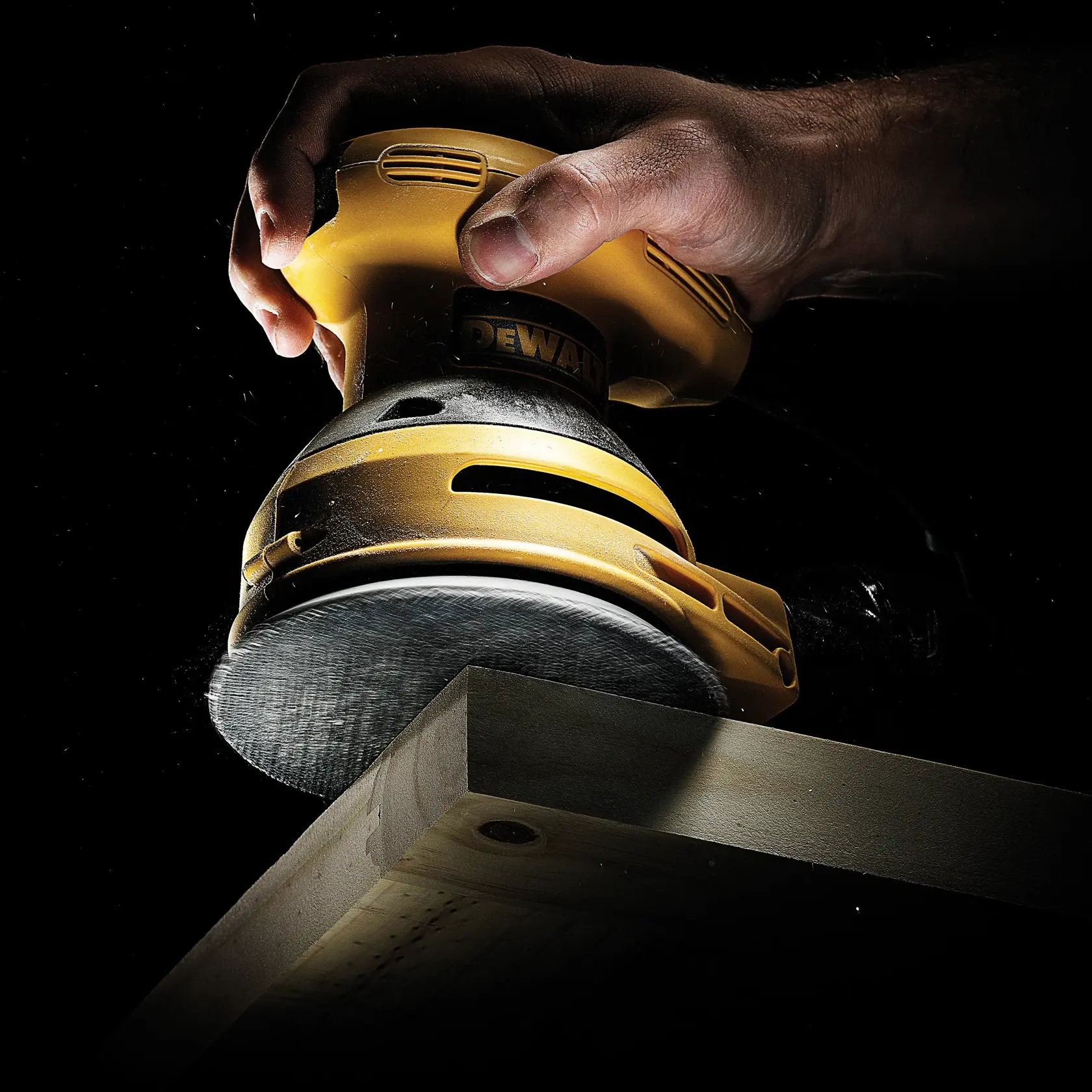 DEWALT® EXTREME ROS 125mm 240G MESH Lixa Disco (5 Pk)