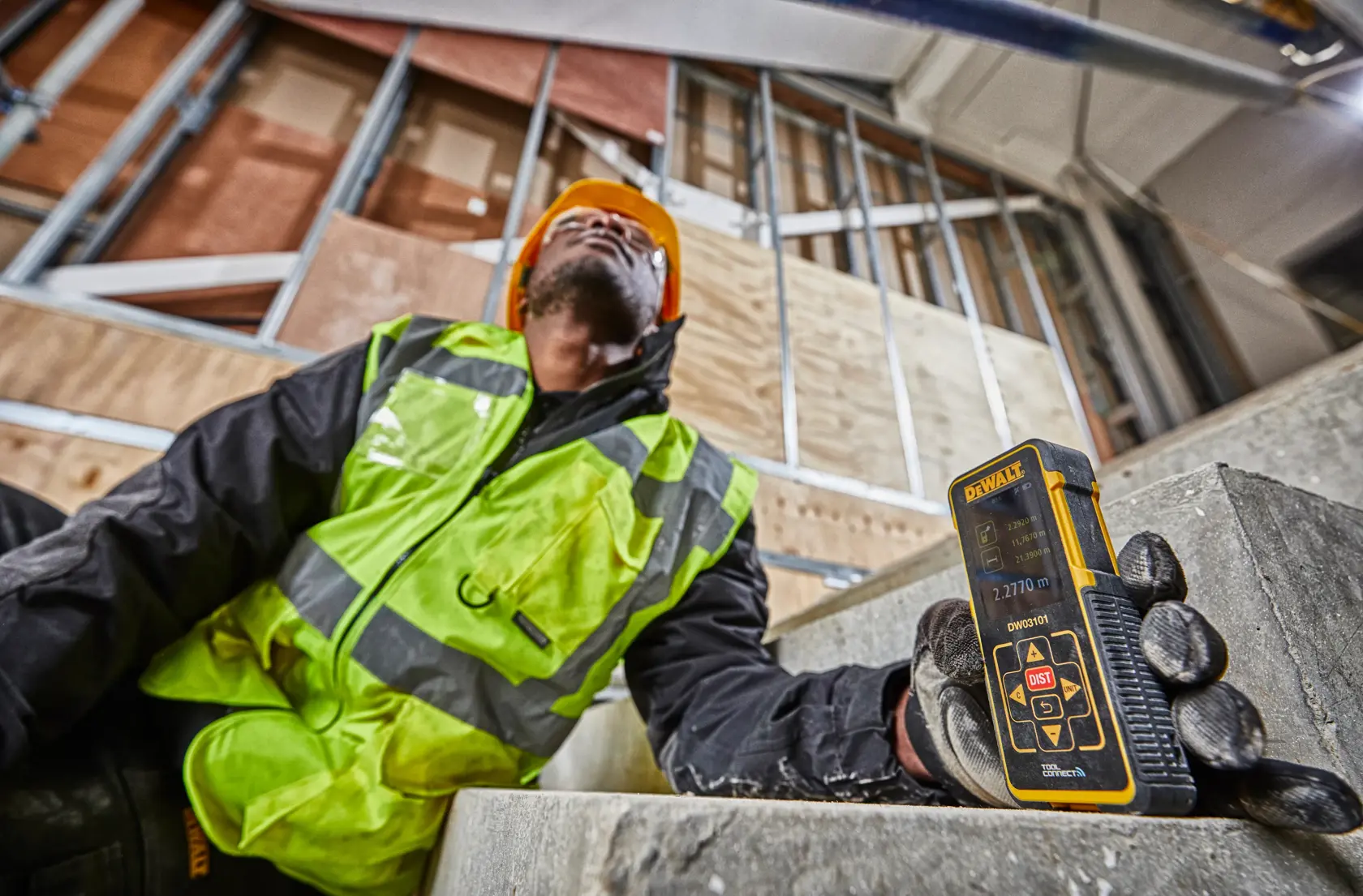 Medidor laser de distâncias com alcance de 100m