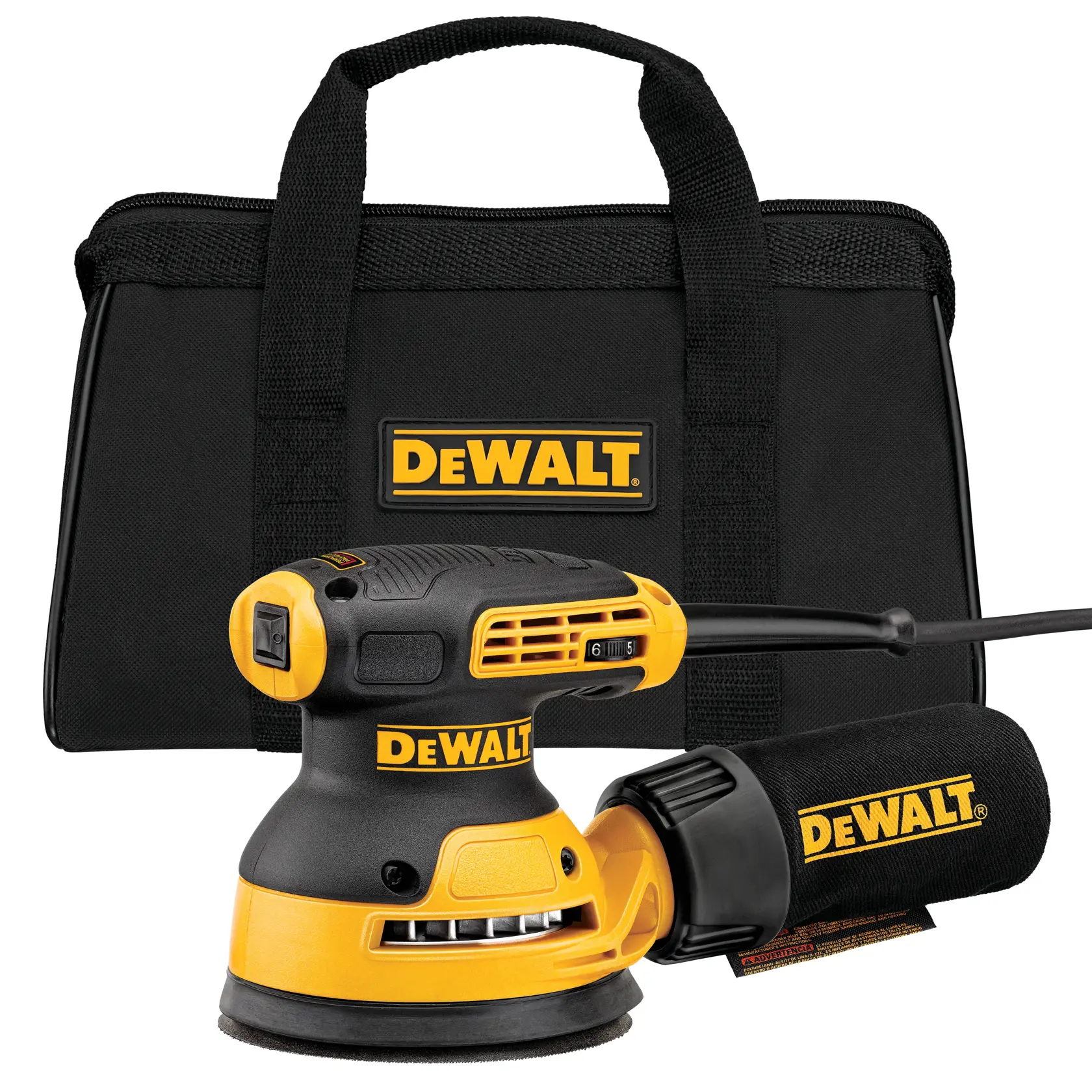 Uma lixadeira orbital aleatória da DEWALT com saco de pó e uma bolsa de transporte preta, todos exibindo o logotipo da DEWALT.